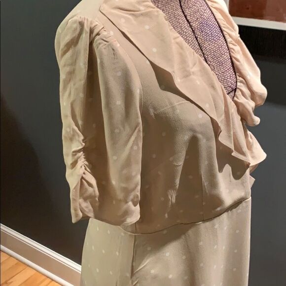 sanctuary tan/white dot ruffle faux wrap midi, new - Picture 4 of 7